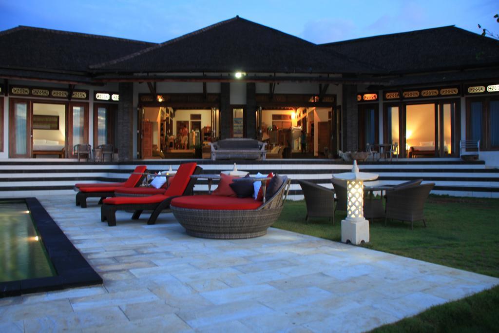 Jennys Place Hotel Nusa Lembongan  Bilik gambar